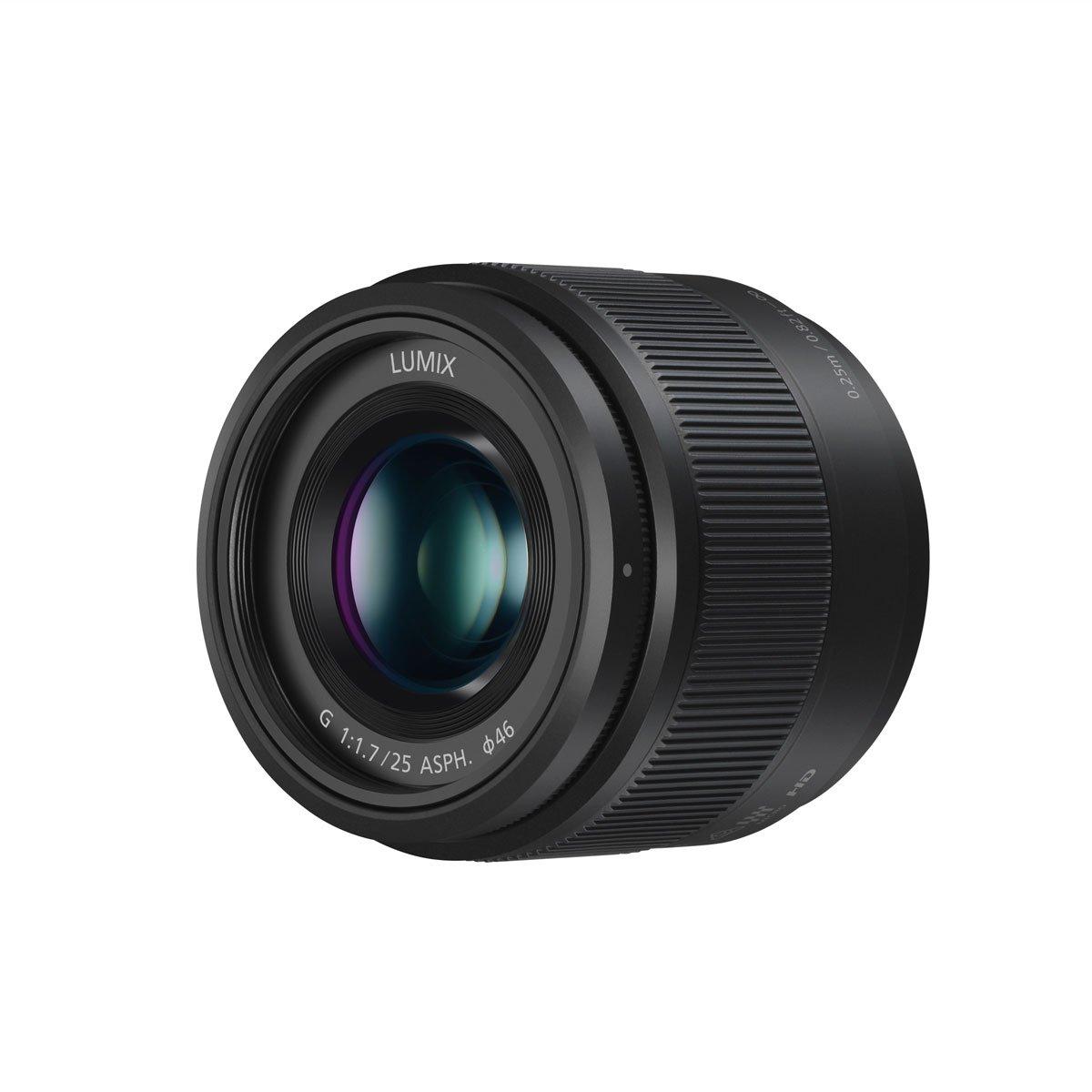 Panasonic 25mm f/1.7 – musta