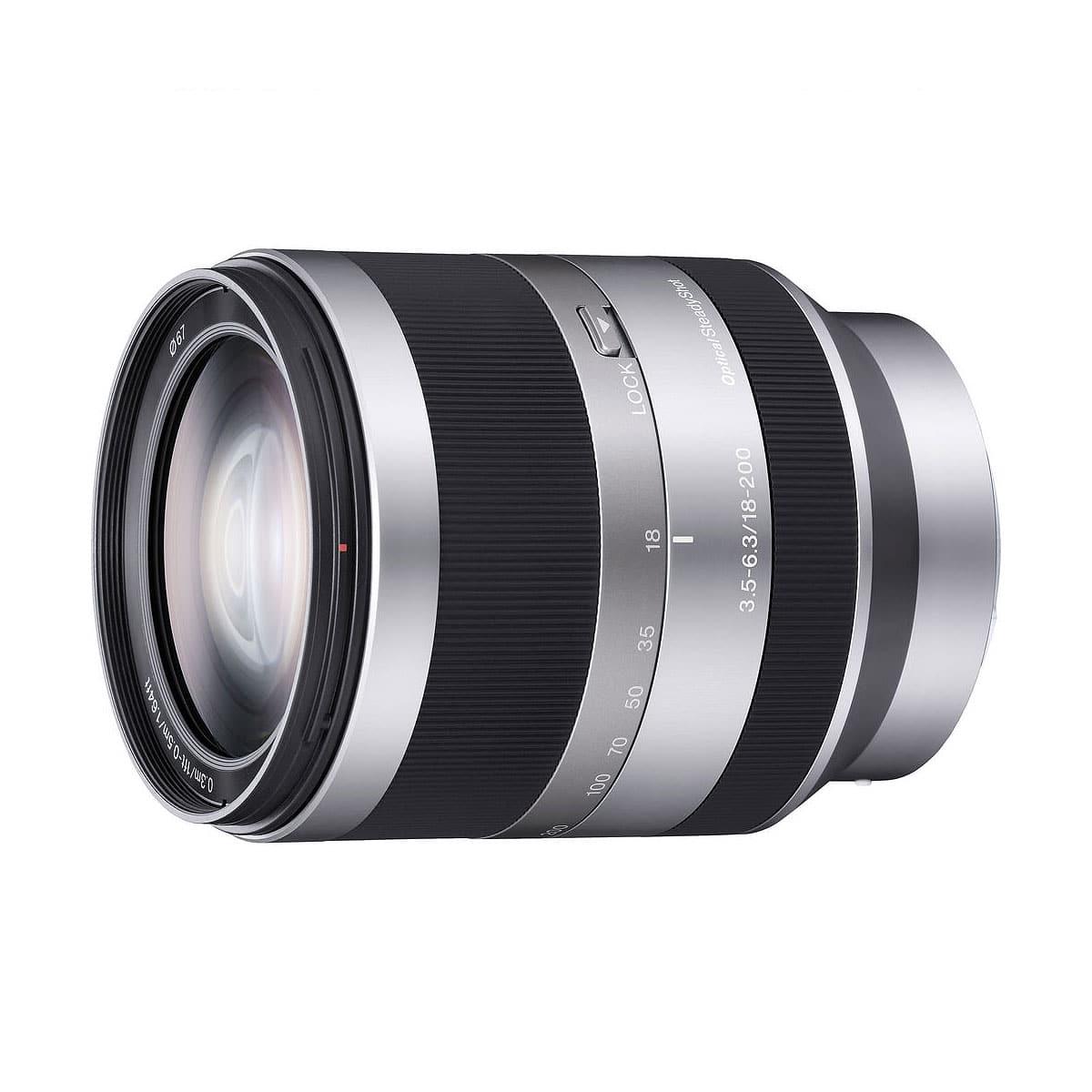 Sony E 18-200mm f/3.5-6.3 OSS