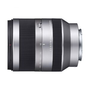 Sony E 18-200mm f/3.5-6.3 OSS