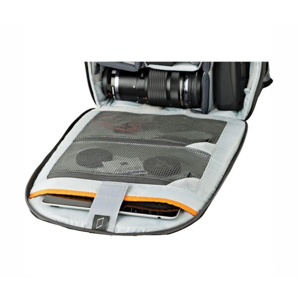 Lowepro M-trekker BP 150 Black