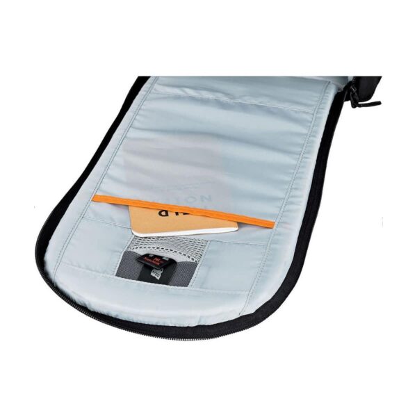 Lowepro Flipside 200 AW II Musta