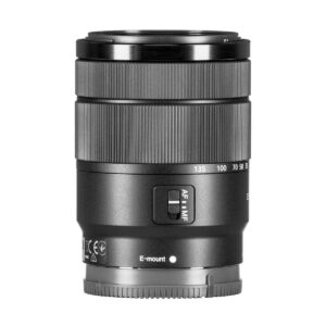 Sony E 18-135mm f/3.5-5.6 OSS