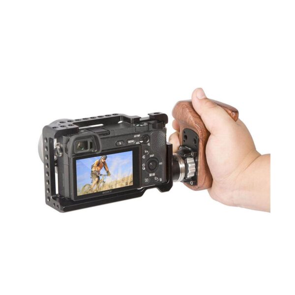 SmallRig Right Side Wooden Grip with Arri Rosette 1941