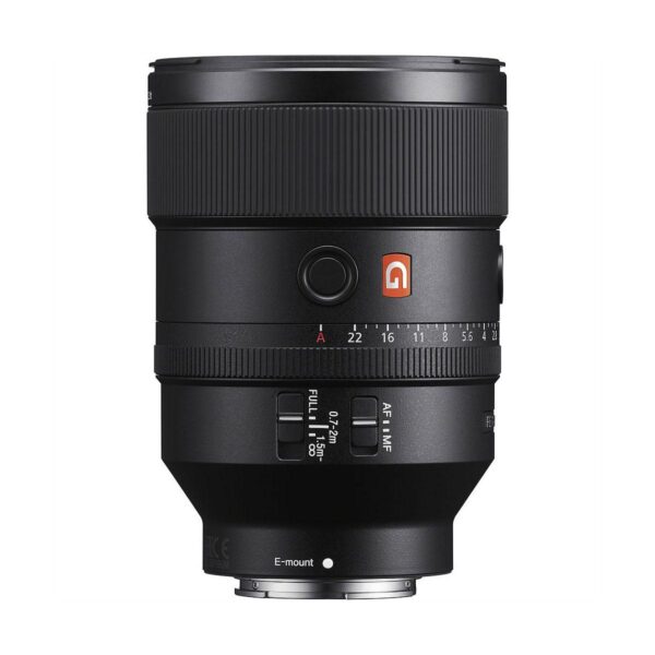 Sony FE 135mm f/1.8 GM