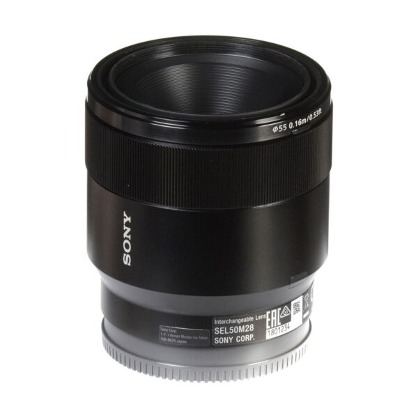 Sony FE 50mm f/2.8 Macro