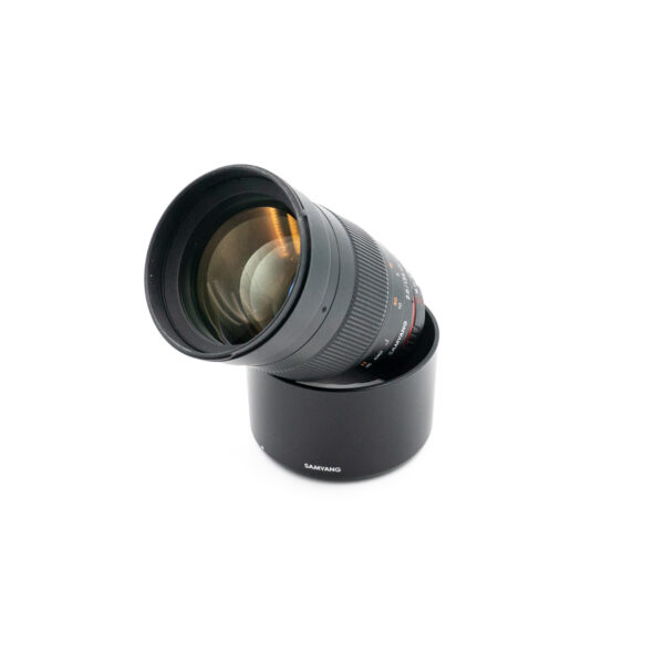 samyang 135mm f2 nikon 2