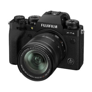 Fujifilm X-T4 black + Fujinon 18-55mm