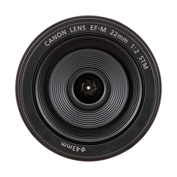 Canon EF-M 22mm f/2 STM Canon EF-M 22mm f/2 STM
