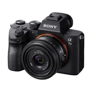 Sony FE 24mm f/2.8 G