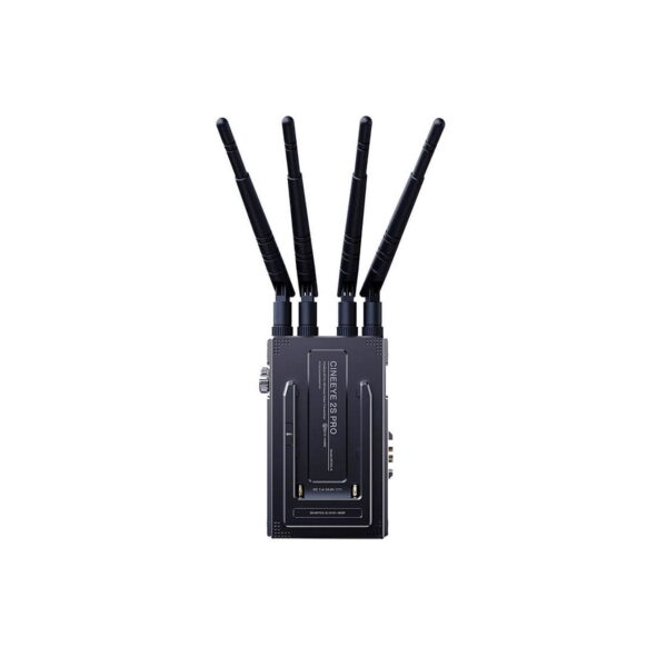 Accsoon CineEye 2S PRO 2.4 & 5GHz WiFi Transmitter SDI/HDMI on musta suorakaiteen muotoinen laite, jossa on neljä pystysuoraa antennia, ja sen etupuolella on useita painikkeita, portteja ja tarroja, jotka näkyvät edestäpäin valkoista taustaa vasten.