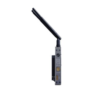 Accsoon CineEye 2S PRO 2.4 & 5GHz WiFi Transmitter SDI/HDMI on kompakti, suorakulmainen laite, jossa on suuri yläantenni, useita portteja, painikkeita ja merkkivaloja, jotka näkyvät sivukuvassa tavallisella valkoisella pohjalla.