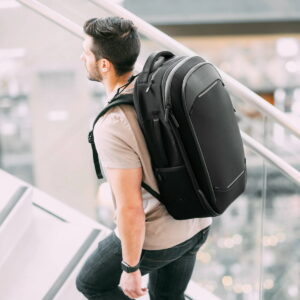 Gomatic Navigator Travel Pack 32L Black