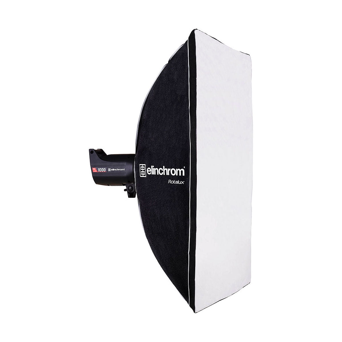 Studiovalaisin, johon on kiinnitetty suuri Elinchrom Rotalux Squarebox 100cm softbox-diffuusori, sivulta valkoista taustaa vasten.
