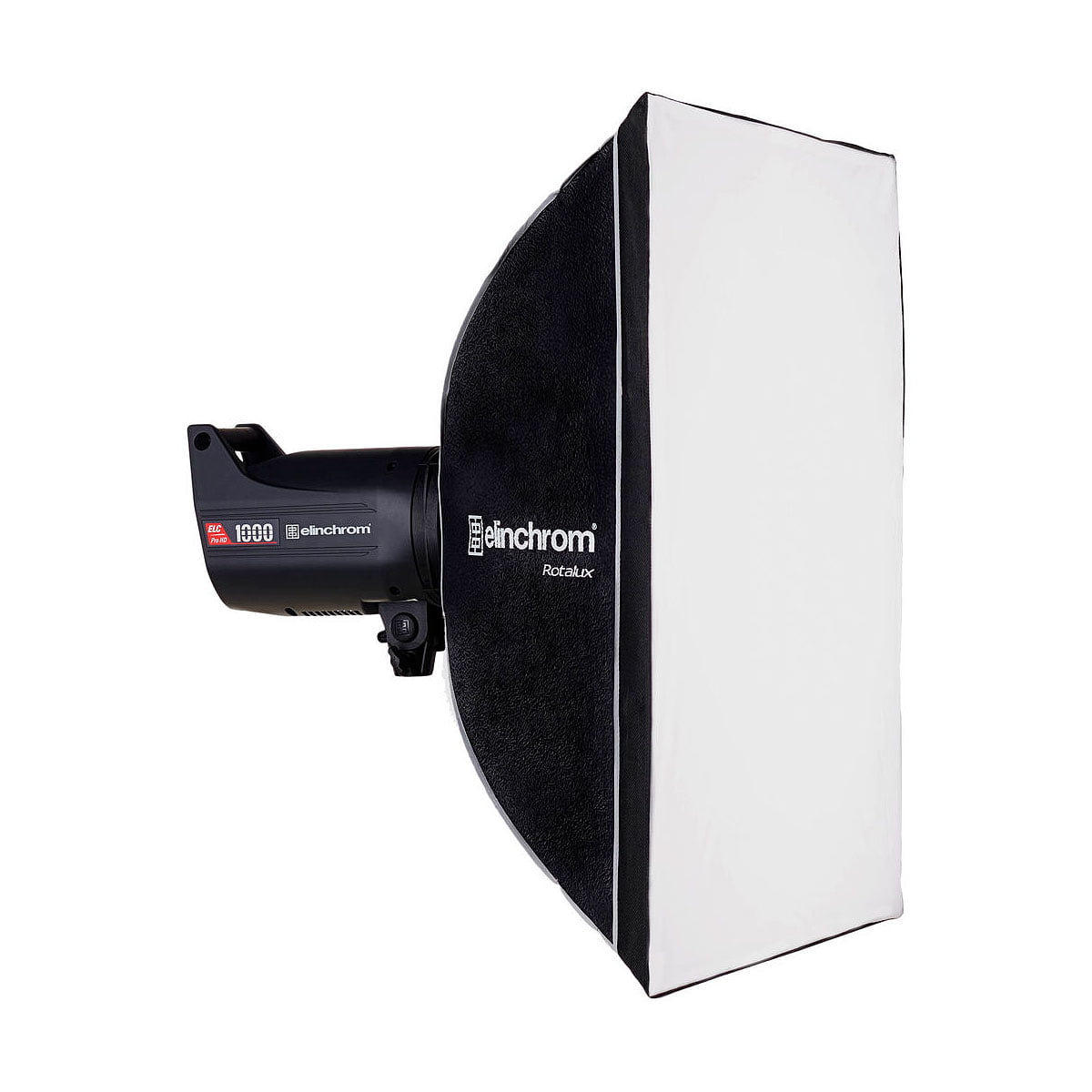 Elinchrom-stroboskooppivalaisin, joka on varustettu Elinchrom Rotalux Squarebox 70cm -hajottimella, näkyy valkoista taustaa vasten.