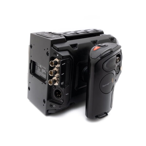 Blackmagic Ursa Mini Pro 4.6K G1 + shoulder rig - Käytetty