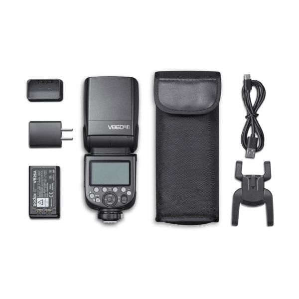 Godox-Ving-V860-III-TTL---fujifilm_1 Godox Ving V860 III TTL-salamasarja Fujifilm-kameroille sisältää salamalaitteen, akkulaturin, akkupaketin, verkkolaitteen, kantolaukun, USB-kaapelin ja salamajalustan valkoisella pohjalla.