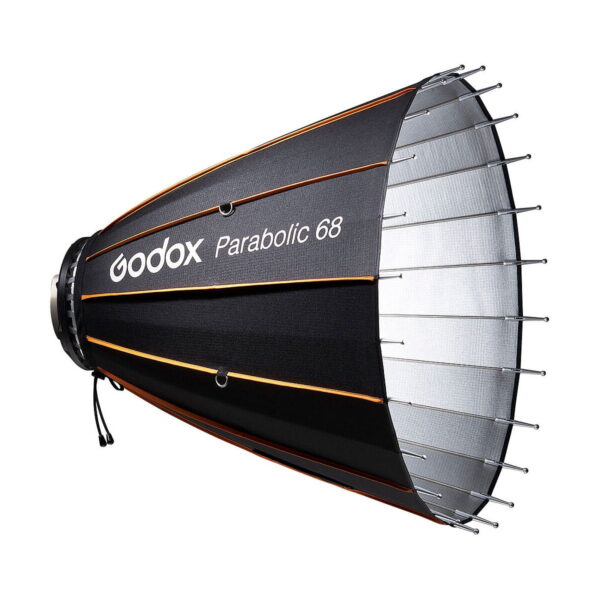 Godox Parabolic 68 Reflector Kit on musta, kartiomainen softbox, jossa on oranssit korostukset, metallitangot ja verkkomainen etuosa ja joka on suunniteltu ammattimaiseen valokuvaukseen.