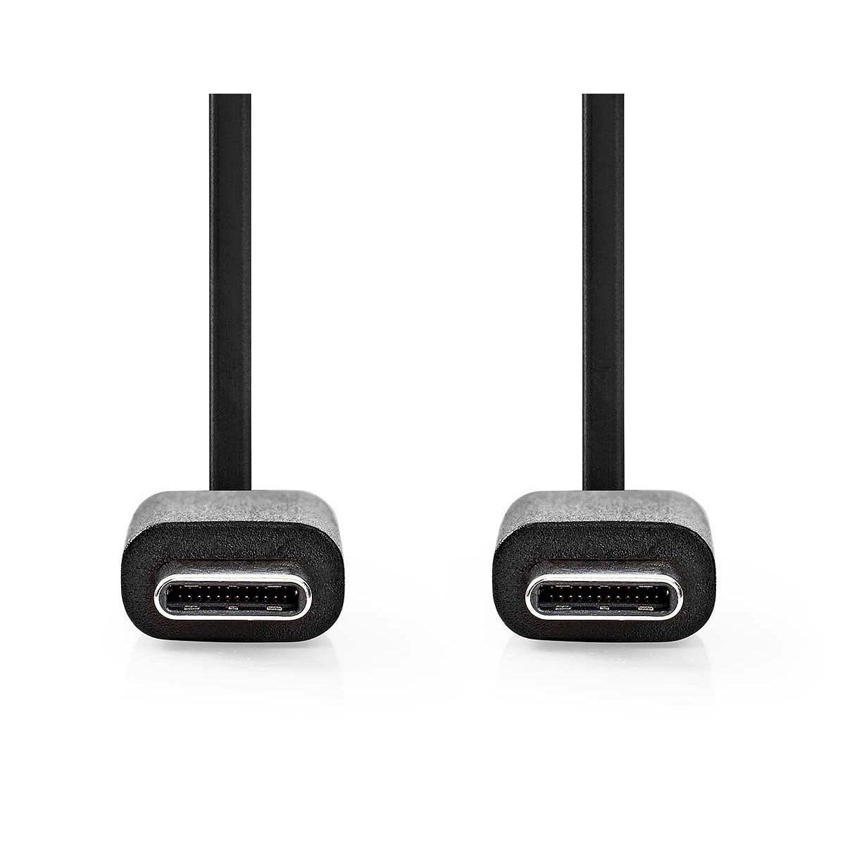 Kaksi Nedis USB C - USB C 1 metrin mustaa kaapelia, joissa on pyöreät päät, on asetettu vierekkäin valkoiselle taustalle liittimet eteenpäin.