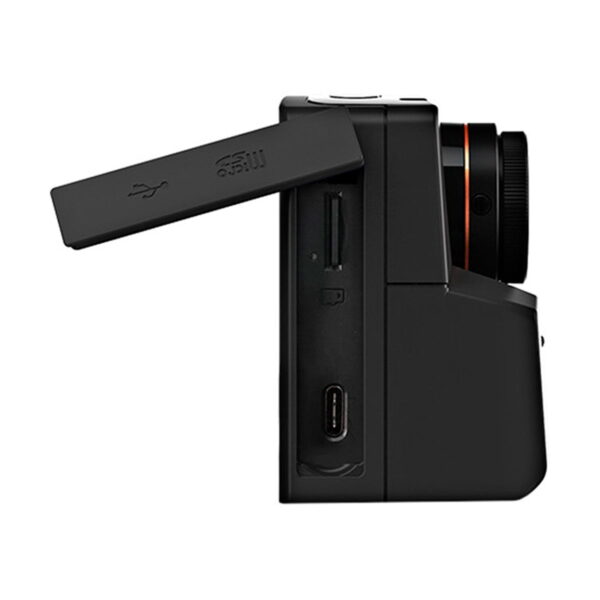Mustan värisen Brinno TLC2020 Timelapse-kameran sivukuva, jossa on ulos käännetty LCD-näyttö, josta paljastuu muistikorttipaikka, USB-portti ja HDMI-portti. Myös objektiivi ja osa kameran rungosta ovat näkyvissä.