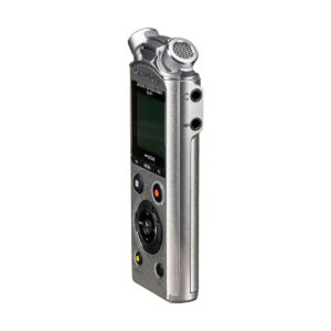 Olympus_LS-P1_0003 The Olympus LS-P1 audio recorder is a silver-coloured portable device with a small screen, control buttons, built-in microphones at the top and audio input and output jacks on the side.