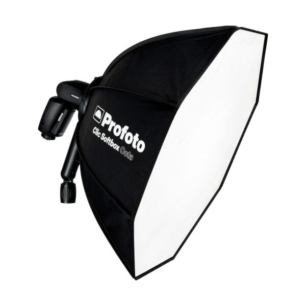 Profoto_Click_Softbox_Octa_004 Profoto Click Softbox Octa on musta studiovalonmuokkain, jossa on valkoinen diffuusoripaneeli, joka on suunniteltu tasaisesti pehmentämään ja levittämään valoa valokuvaukseen tai videokuvaukseen.