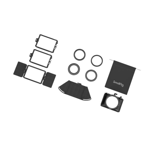 SmallRig 3680 Mini Matte Box Pro -pakkaus, jossa on suodatinkehykset, sovitinrenkaat, hiilikuituinen ylälippu, mattapakkaus ja säilytyspussi, kaikki siististi järjestetty valkoiselle taustalle.
