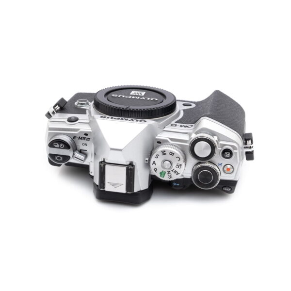 Olympus OM-D E-M5 Mark III (SC 22500) - Käytetty