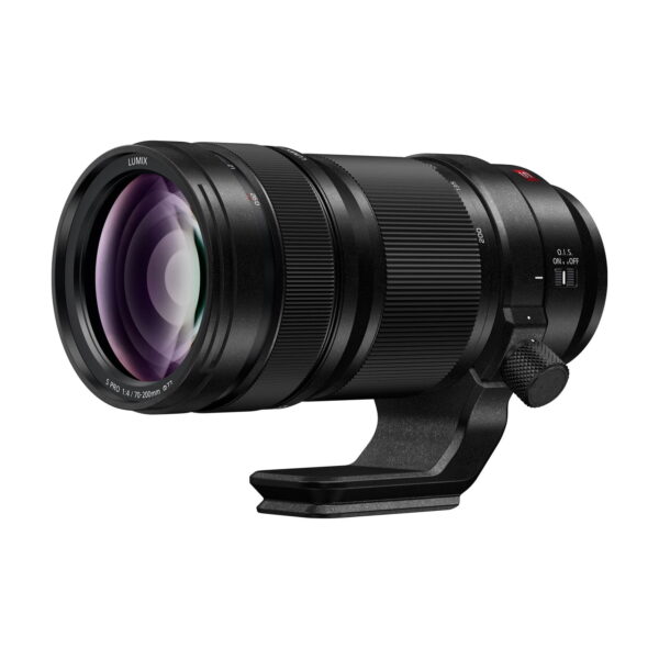 Panasonic Lumix S Pro 70-200mm f/4 O.I.S lens