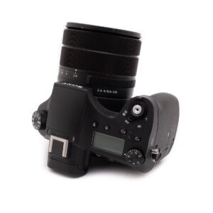 sony_rx10iv-5 Sony RX10 IV - Used