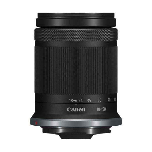 Canon RF-S 18-150mm f/3.5-6.3 IS STM -objektiivi on musta objektiivi, jossa on kuvioitu kahva, valkoiset polttovälimerkinnät ja Canon-brändi puhtaalla valkoisella taustalla.