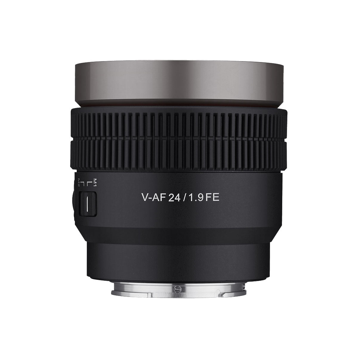 Musta Samyang V-AF 24mm T1.9 -objektiivi Sony FE:hen, jossa on kuvioitu tarkennusrengas ja metallinen kiinnitys, on esillä valkoista taustaa vasten.