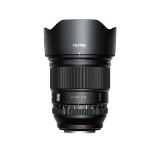 Viltrox_FX_75mm_f_1_2_AF-Fuji_X_002 Black Viltrox AF 75mm f/1.2 Pro, Fuji X lens with petal-shaped hood, focus and aperture rings and white model text on a white background.