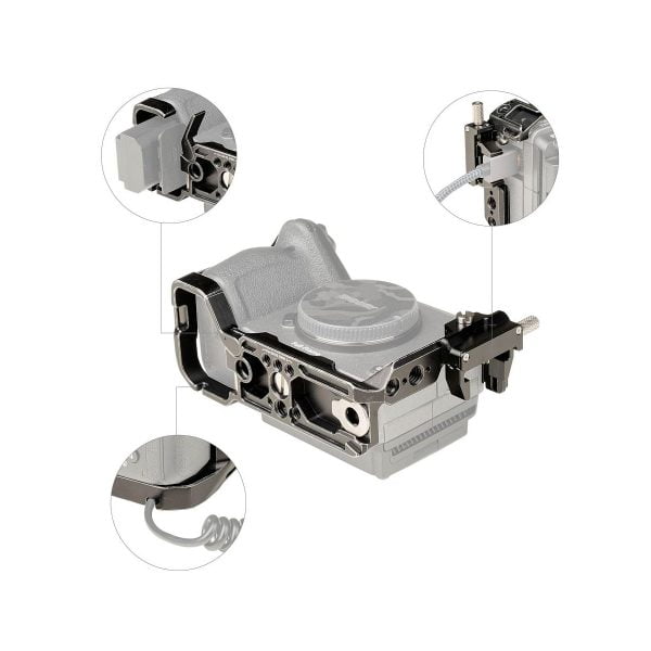The SmallRig 4138 Cage for Sony FX30/FX3 shows part of the metal body, with three zoomed-in interior images highlighting details of the cable connection, mounting port and connector attachment.