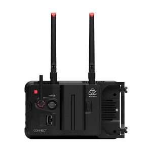 Musta ATOMOS Connect -laite, jossa on kaksi antennia, useita portteja ja painikkeita sekä akkupaikka, näkyy valkoista taustaa vasten.