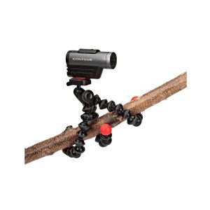 JOBY GorillaPod Action GoPro Jalusta on kiinnitetty puun oksaan, ja sen mustat jalat, joissa on punaiset kahvat, on kiedottu tukevasti oksan ympärille.