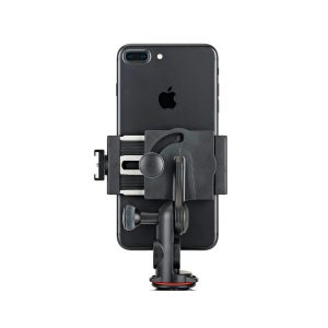 JOBY GripTight PRO 2 GorillaPod Jalustakit Puhelimelle pitää mustaa älypuhelinta pystysuorassa säädettävässä mustassa autopuhelimen pidikkeessä, jossa on imukuppipohja ja joka on esillä valkoista taustaa vasten.
