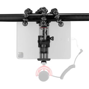 Joby-GripTight-Pro-2-Tablet-GorillaPod-Kit-4 The Joby GripTight Pro 2 Tablet + GorillaPod 1K Kit holds your tablet horizontally, attached to a flexible stand wrapped around a pole, with a microphone and twisted cable on the right side.