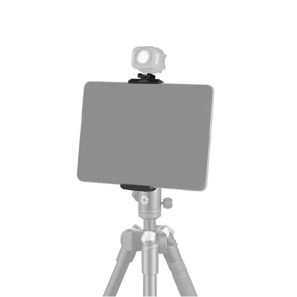 Joby-GripTight-Pro-2-Tablet-GorillaPod-Kit-6 The Joby GripTight Pro 2 Tablet + GorillaPod 1K Kit holds a tablet mounted on a stand with a camera or light on top, all visible against a white background.