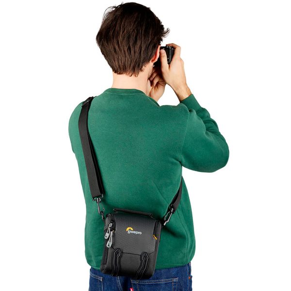 Lowepro Adventura SH 120 III