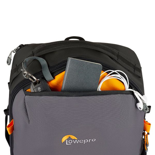 Lowepro Trekker Lite BP 150 AW -kamerareppu, harmaa
