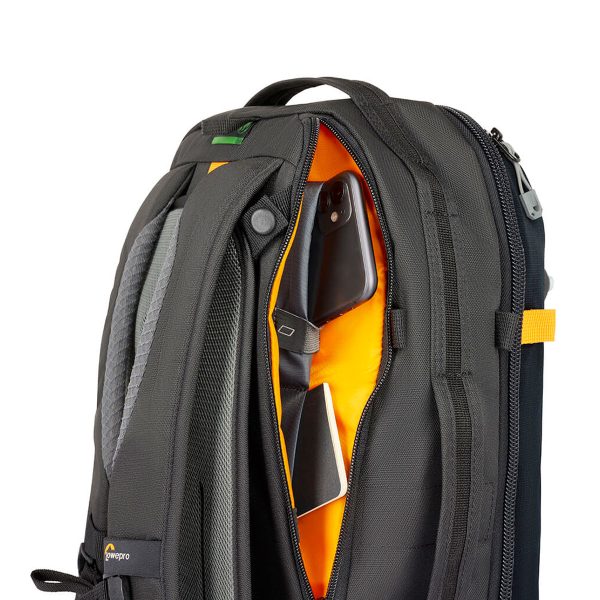 Lowepro Trekker Lite BP 250 AW -kamerareppu, musta