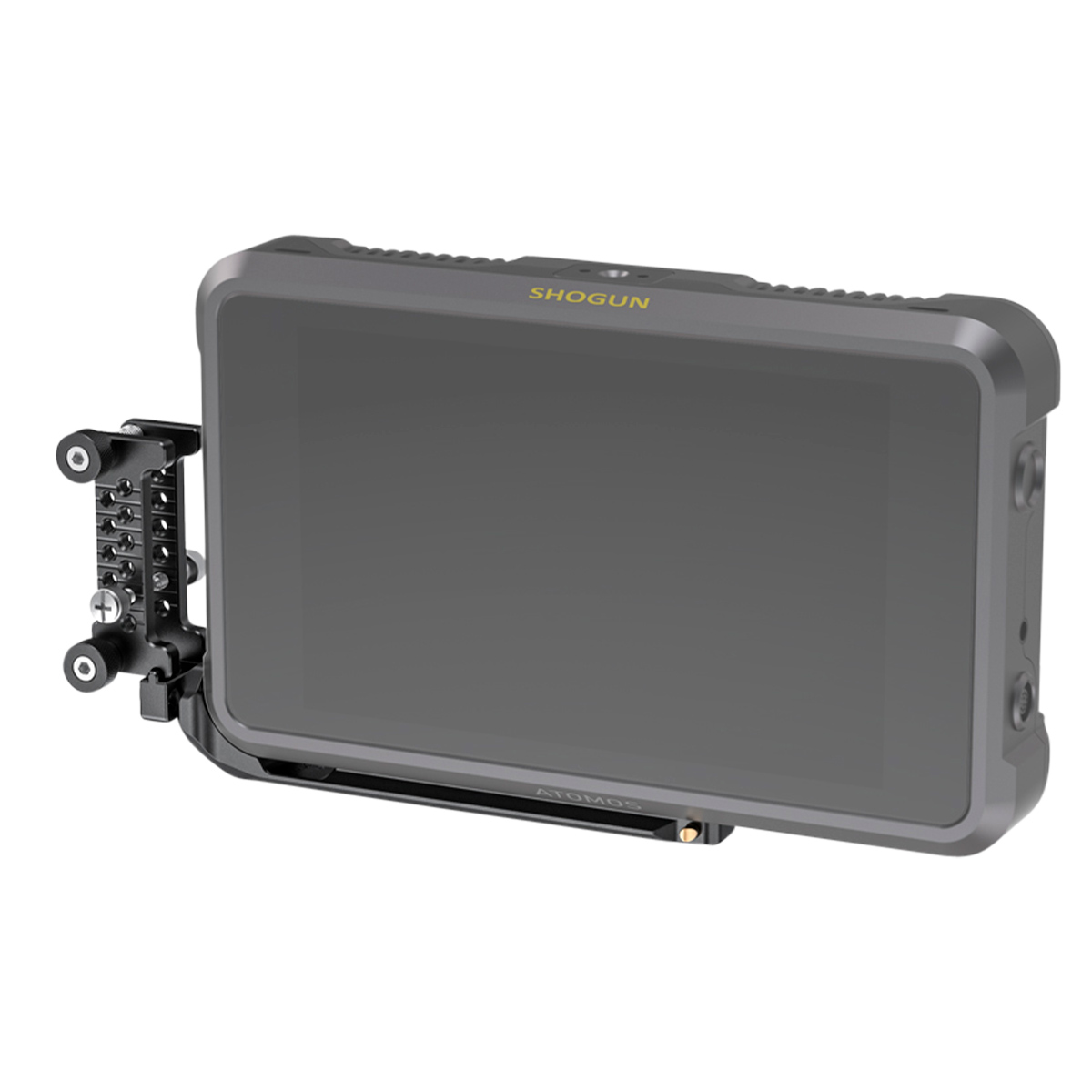 Musta ulkoinen Shogun 7 -kameramonitori, jonka vasemmalla puolella on kiinnitetty SmallRig 2487 Mount Plate & HDMI Clamp -kiinnike, valkoista taustaa vasten.