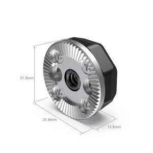 Kuvassa on SmallRig 2804 ARRI-Style Rosette Bolt-on Mount, metallinen pyöreä osa, jossa on harjanteet ja keskireikä, halkaisija 31,8 mm ja paksuus 12,5 mm, mitat millimetreinä.