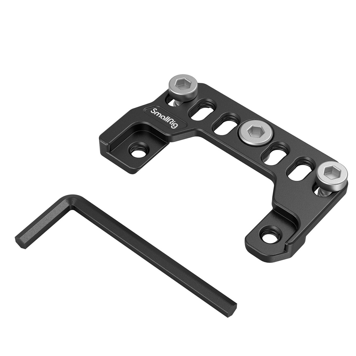 SmallRig 4019 Adapter Plate for Sony FX3 XLR Handle on musta metallinen kiinnike, jossa on SmallRig-logo, ja siinä on kolme ruuvia ja musta kuusiokoloavain valkoisella pohjalla.