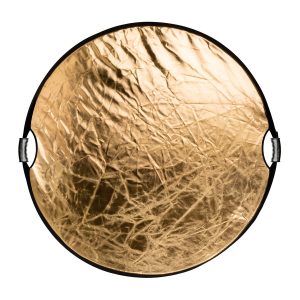 SmallRig 4129 Circular Reflector 80cm on kullanvärinen, pyöreä, kokoontaitettava 5-in-1 valokuvausheijastin, jossa on mustat kahvat molemmilla puolilla, kuvassa valkoista taustaa vasten.