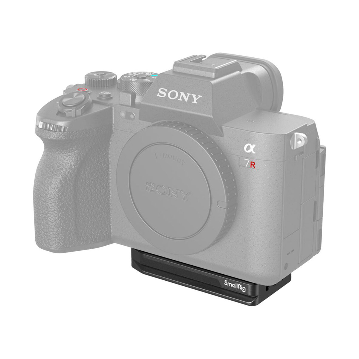 The body of the Sony Alpha 7R is shown in grey, with a black SmallRig 4150 Arca-Type Quick Release Plate for AirTag attached to the tripod, highlighting the accessory rather than the camera.
