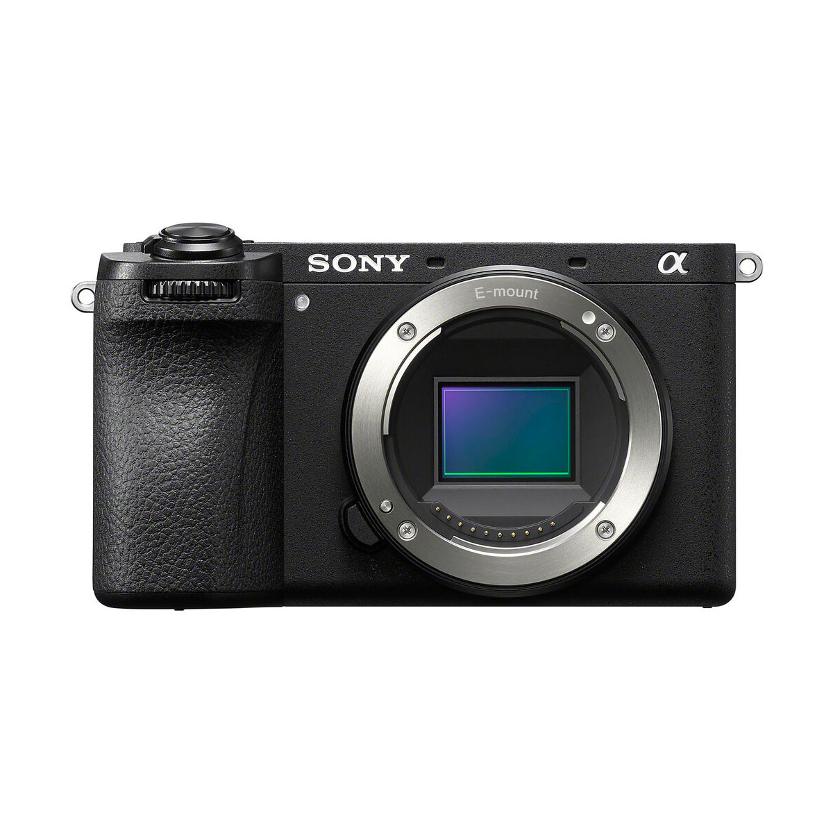 Etukuva mustasta Sony A6700 -järjestelmäkameran rungosta, jossa on E-mount-objektiivin kiinnitys ja näkyvä kuvakenno ilman objektiivia.