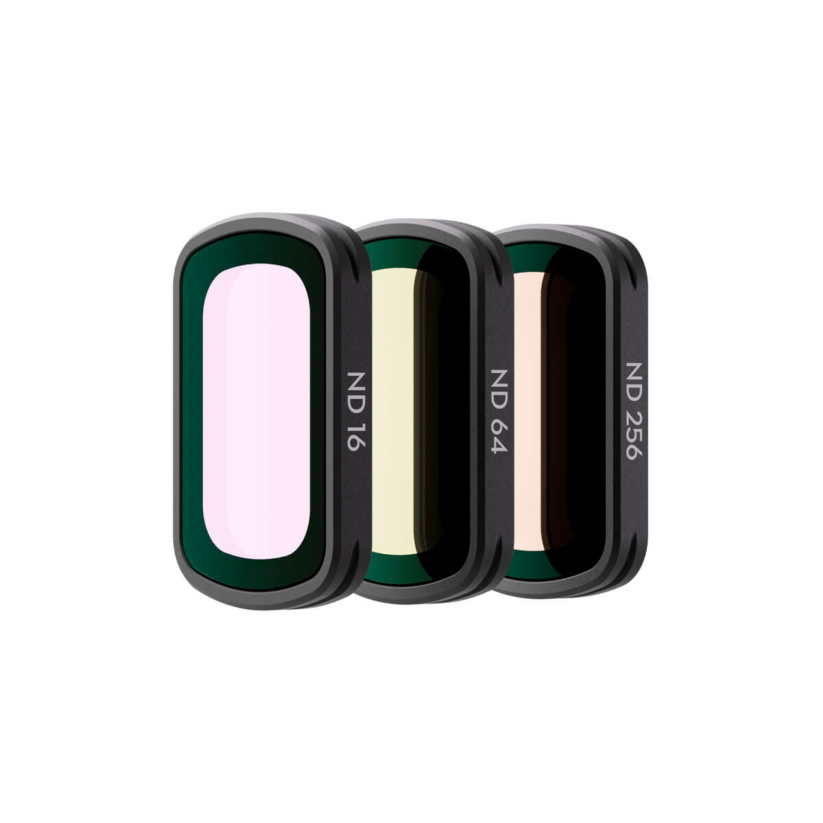 DJI_Osmo_3_007 DJI Osmo Pocket 3 Magnetic Filters Set sisältää kolme suorakaiteen muotoista suodatinta (ND16, ND64, ND256), joissa on eri sävyjä ja jotka on esitetty pystyssä vierekkäin valkoisella pohjalla.
