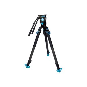 Sirui_SVT75LSVH15_001 Sirui SVT-75 Pro Lite Videojalusta, jossa on sininen ja musta viimeistely, säädettävät jalat ja Sirui SVH15 Pro pan-and-tilt nestemäinen videopää, täysin ulosvedettynä valkoisella pohjalla.