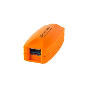 Made of orange plastic, the Tether Tools TetherPro USB 3.0 Active extension cable (4.9 m) has a rectangular shape, a blue USB port and the text "TEMRY TOOLS USB 3.0 Tester Gauge" at the top.